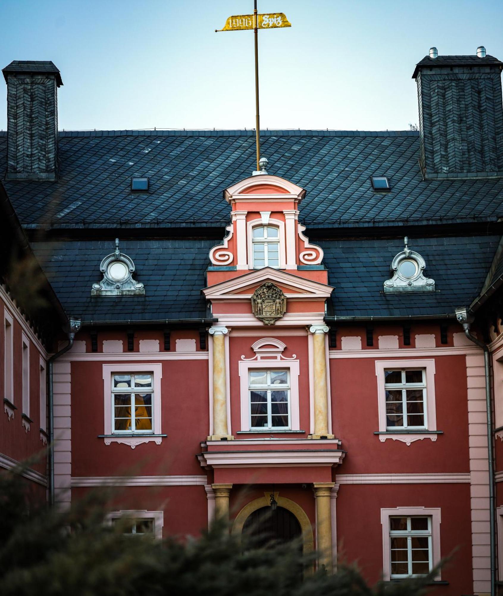 Palac Spiz Milkow Kolo Karpacza Kültér fotó